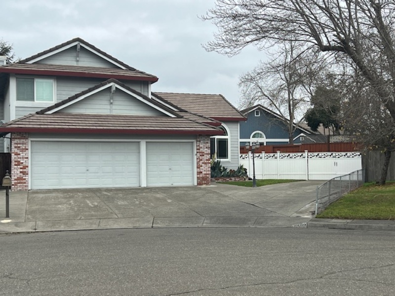 Rohnert Park House: 7309 Roxanne Lane