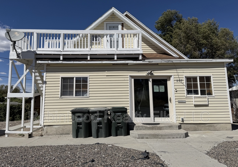 Elko House: 657 South 5th Street