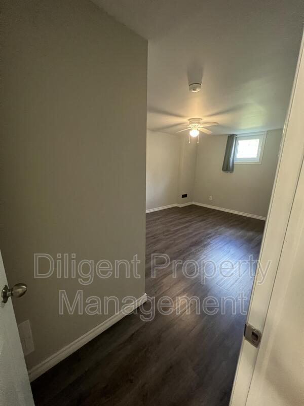 Peterborough House: 926 Dainard Drive