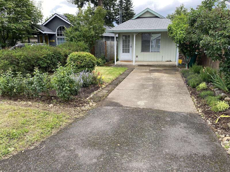 Request a Viewing for 5843 SE Lambert St. Tenant Turner