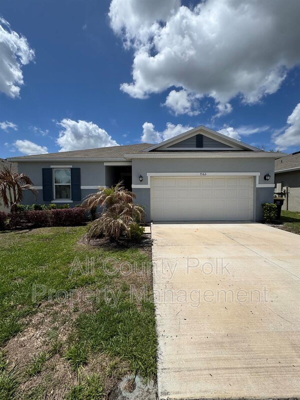 Lakeland House: 7163 Cruz Ct