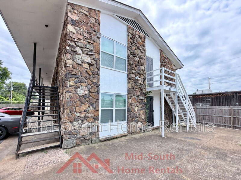 Memphis Condo: 3969 Southlawn Ave