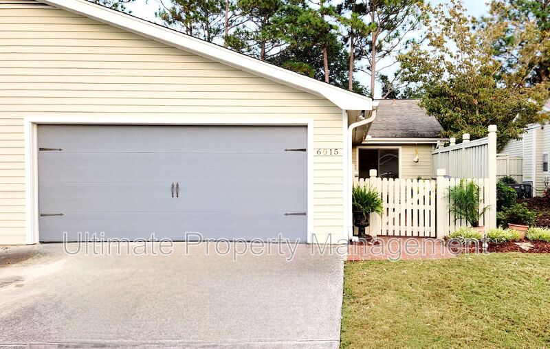 Wilmington House: 6015 Caddy Circle