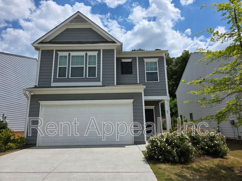 Dawsonville House: 85 Pointe Place