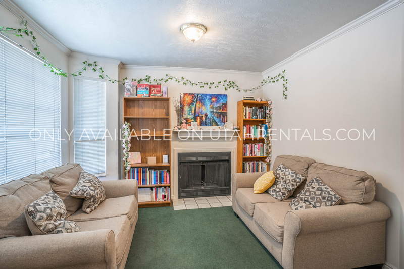 Provo House: 726 N 500 E