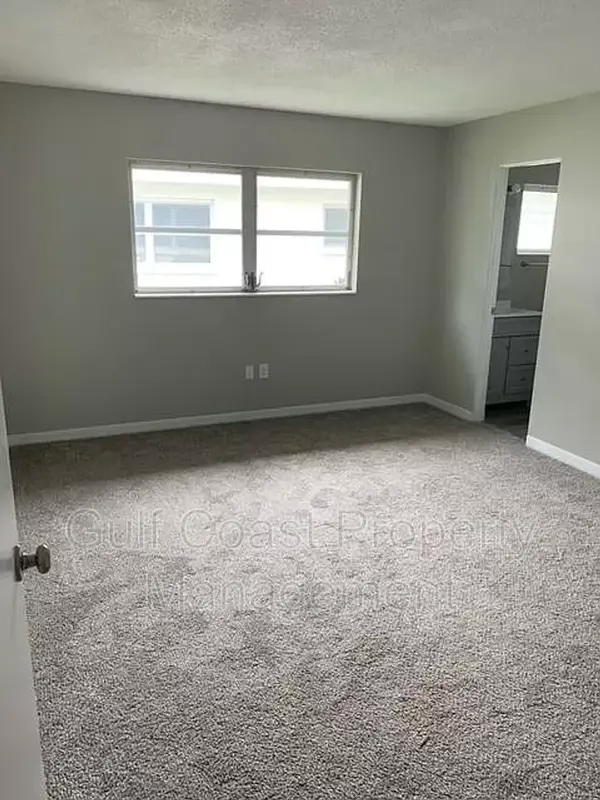 1823 Vera Pl #12 Sarasota FL 34235 - Photo 12