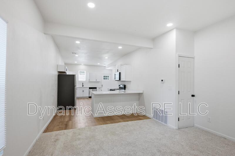 Pittsburg House: 542 E 23rd St