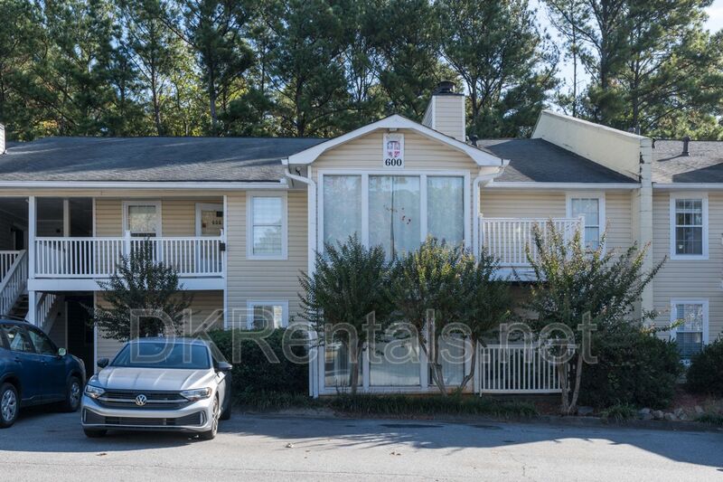 Marietta House: 602 Augusta Drive