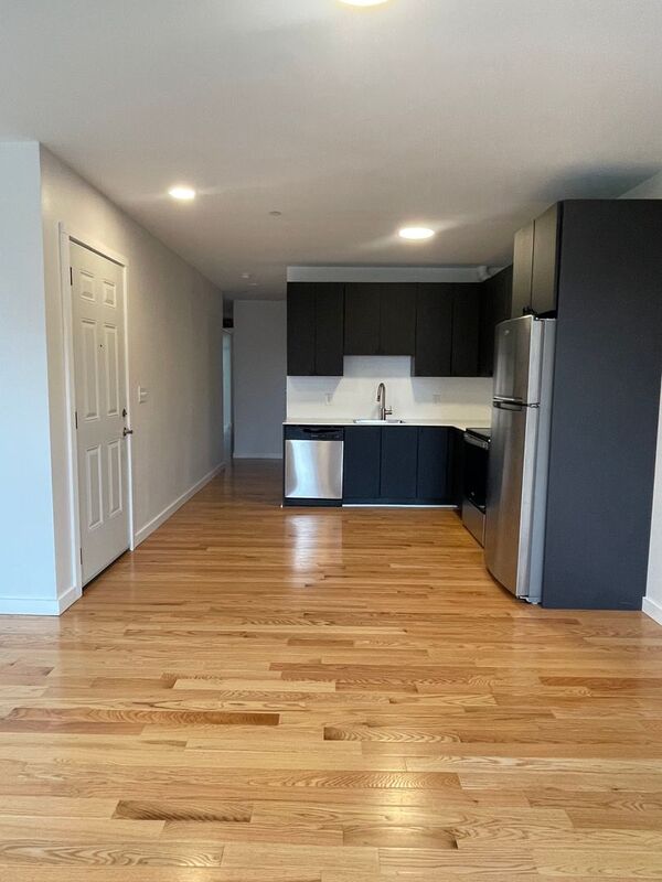 Baltimore Condo: 2527 St. Paul St