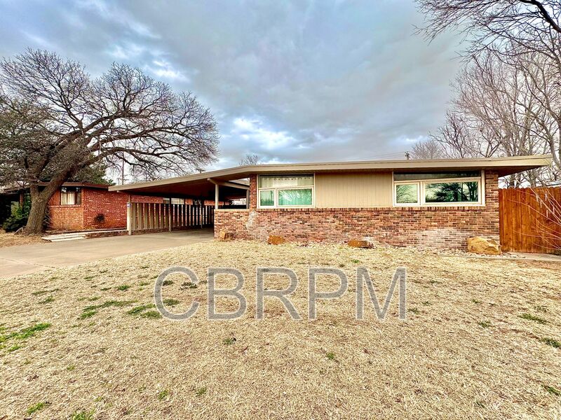 Lubbock House: 2514 47th Street
