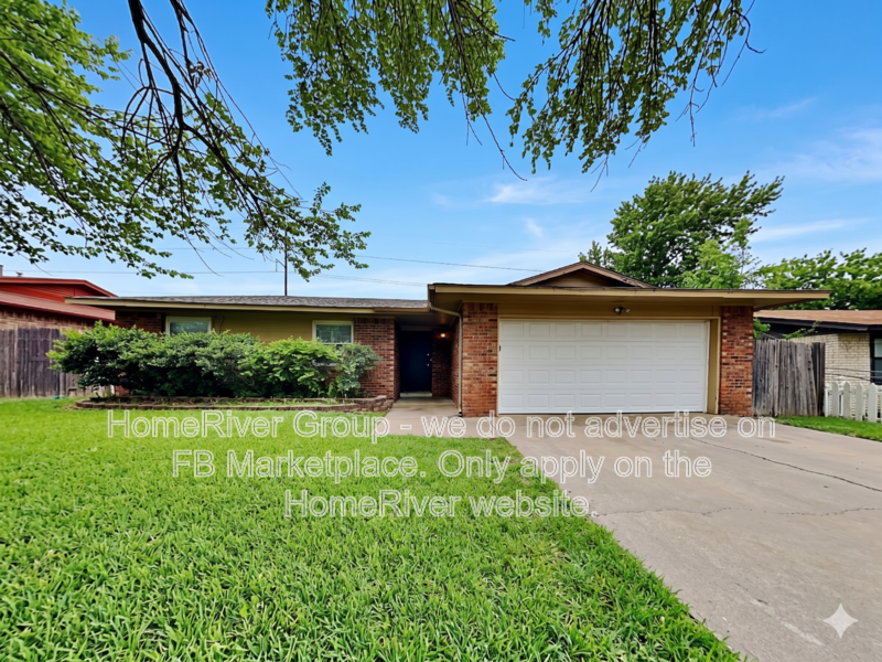 Glenpool House: 13486 S Fern St