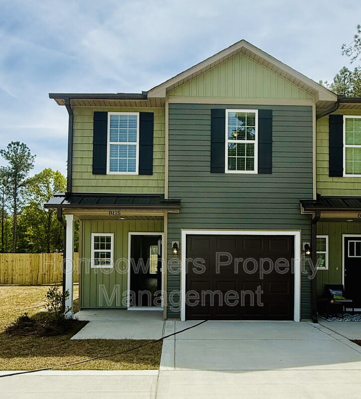 Fayetteville Townhome: 8115 King Rd