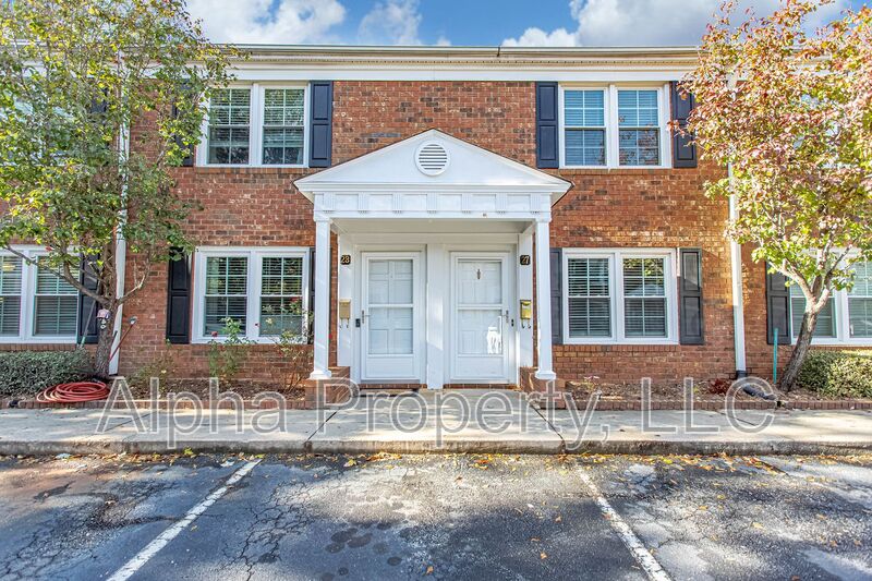 Greenville Townhome: 501 Edwards Rd