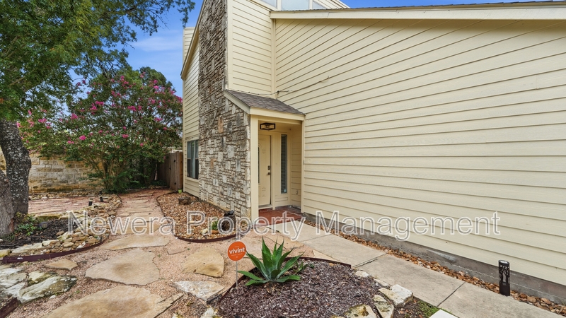 San Antonio Townhome: 8515 Echo Creek Lane - 1