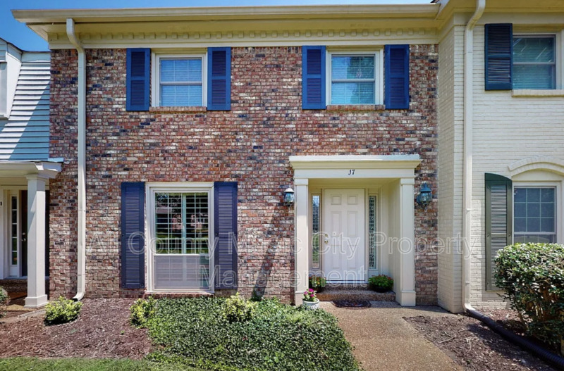 Nashville Townhome: 8207 Sawyer Brown Rd