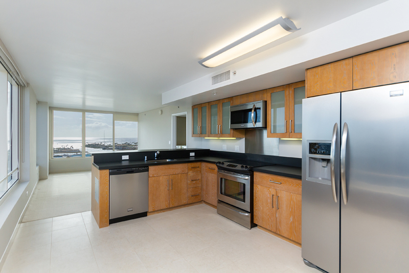 Honolulu Condo: 1009 Kapiolani Blvd. #2203