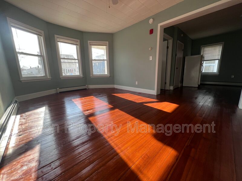 Pawtucket Condo: 200 Benefit