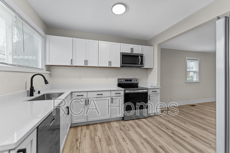 Indianapolis House: 1009 West 36th Street