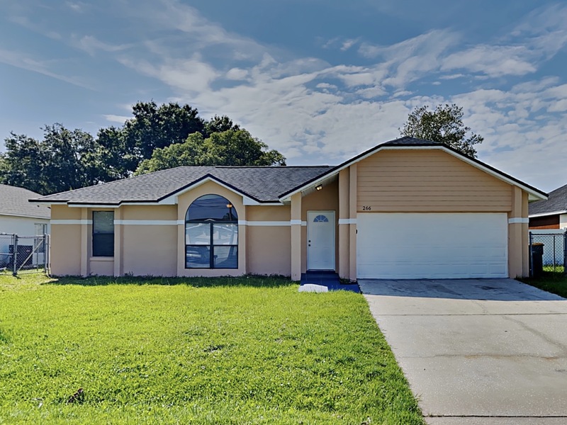 Kissimmee House: 266 Magellan Dr