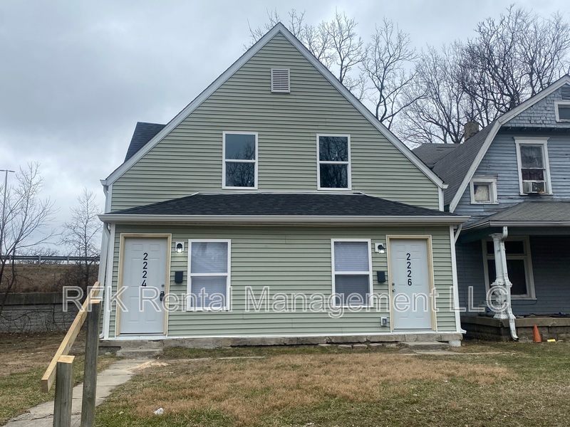 Indianapolis Condo: 2224 Langley Avenue