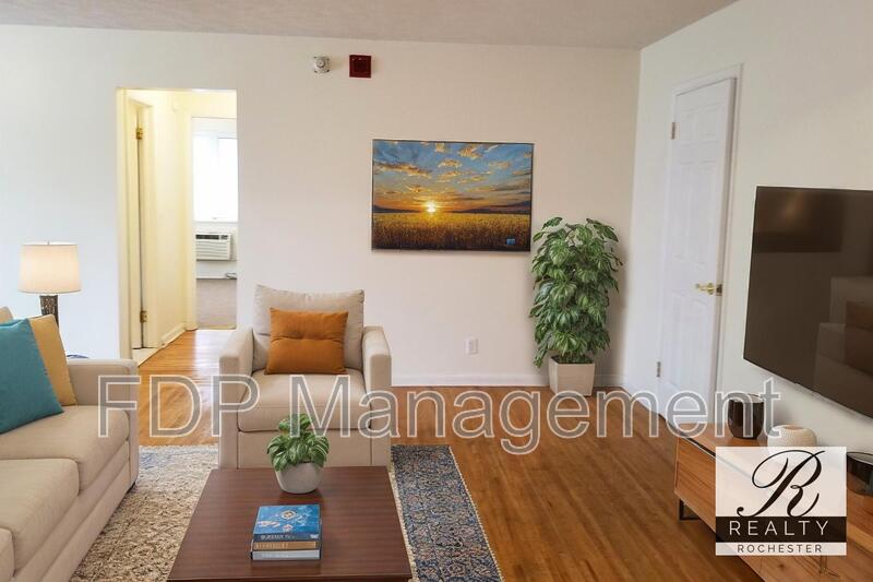 Rochester Condo: 610 East Avenue