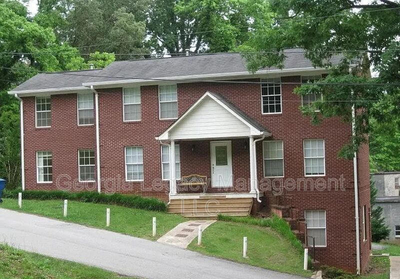 Royston House: 35 Spring St.