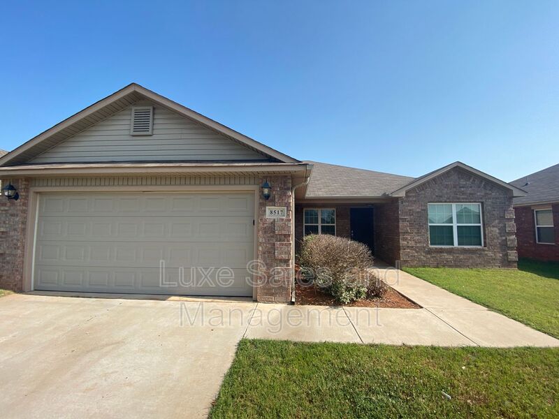 Oklahoma City House: 8517 SW 50th Street