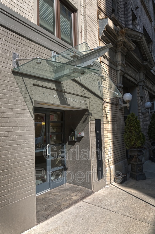 Roanoke Condo: 111 Kirk Ave