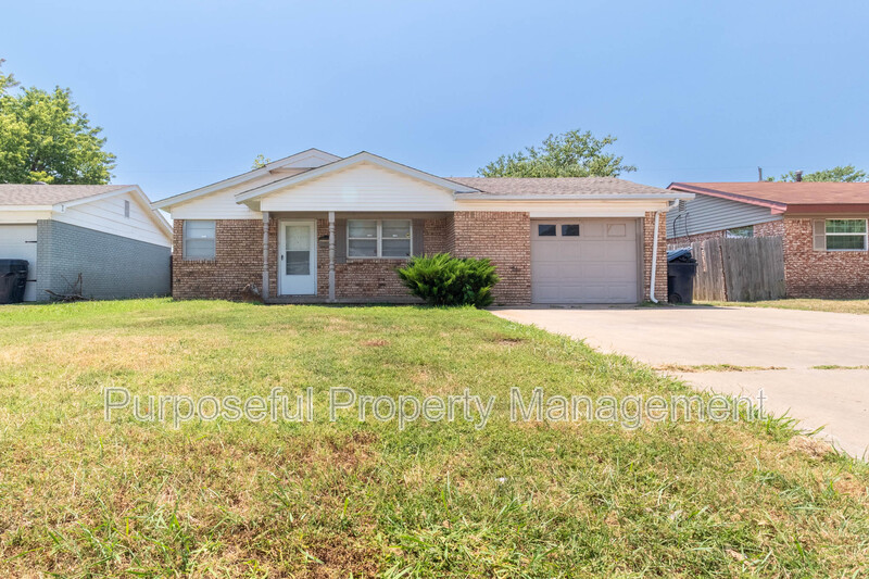 Oklahoma City House: 1324 Southwest 61st Terrace