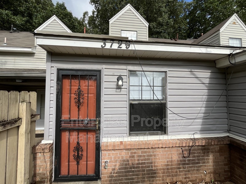 Memphis Townhome: 3729 Wyndance Cove