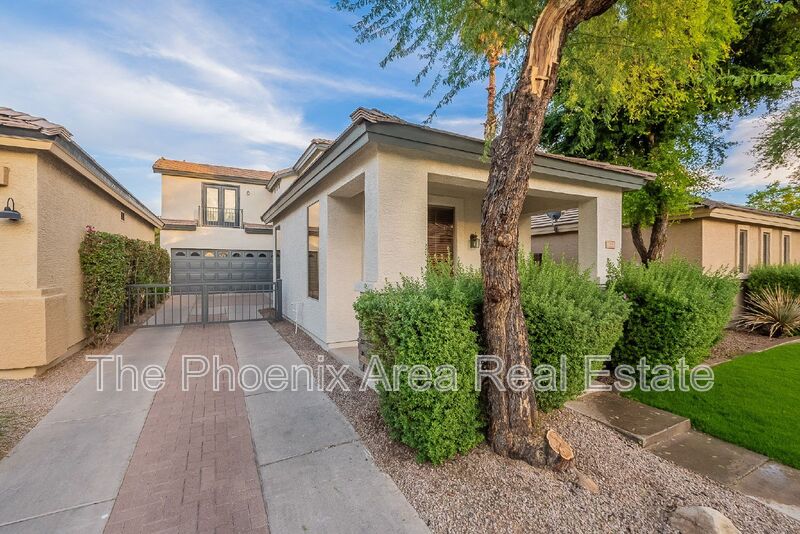 Chandler House: 1143 N Apollo Dr