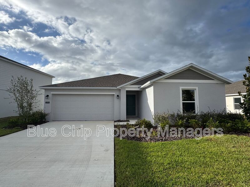 Daytona Beach House: 2295 Green Valley Street