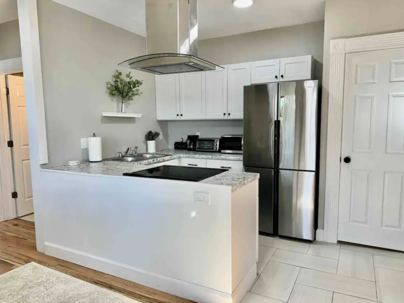 Hartford Condo: 280 Garden Street - 12R