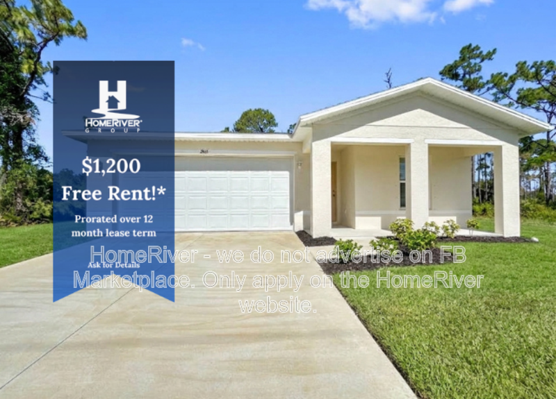 Port Charlotte House: 2465 Crockett St