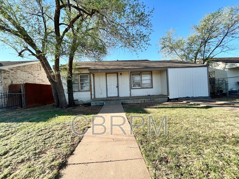 Lubbock House: 2803 2nd Street