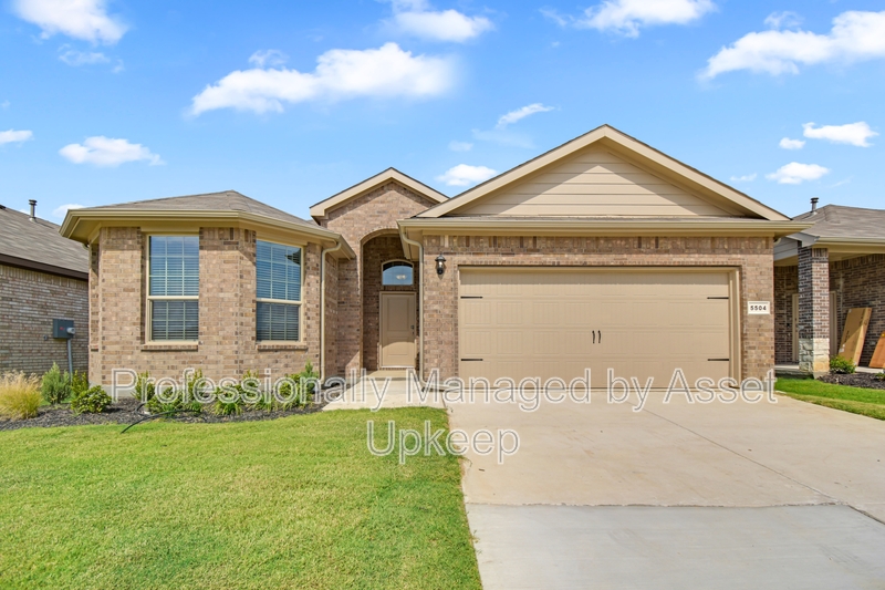 Fort Worth House: 5504 Gold Pond Drive