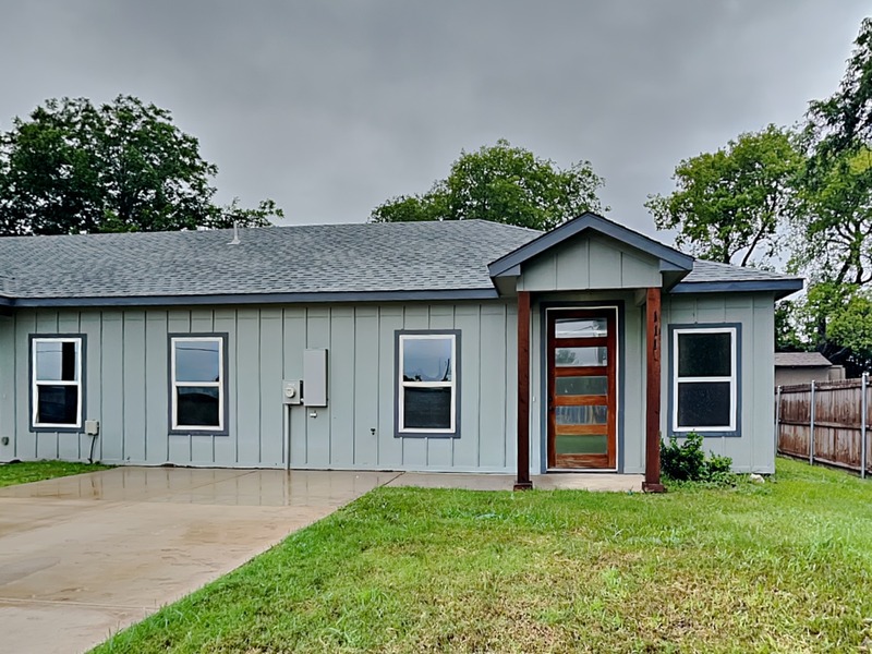 Wylie House: 111 Foster Ln
