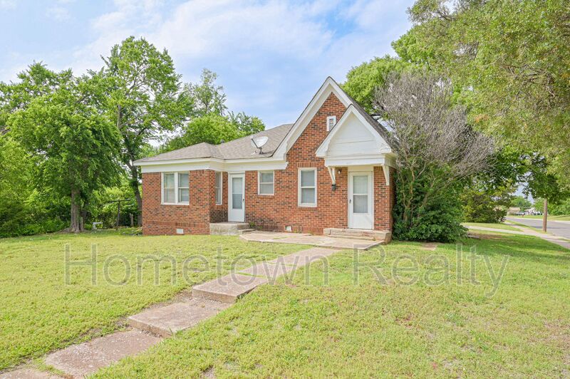 Oklahoma City House: 1427 NE 28th Street