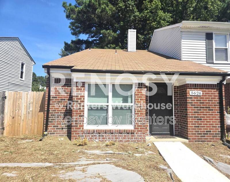 Portsmouth House: 5626 Carisbrooke Lane
