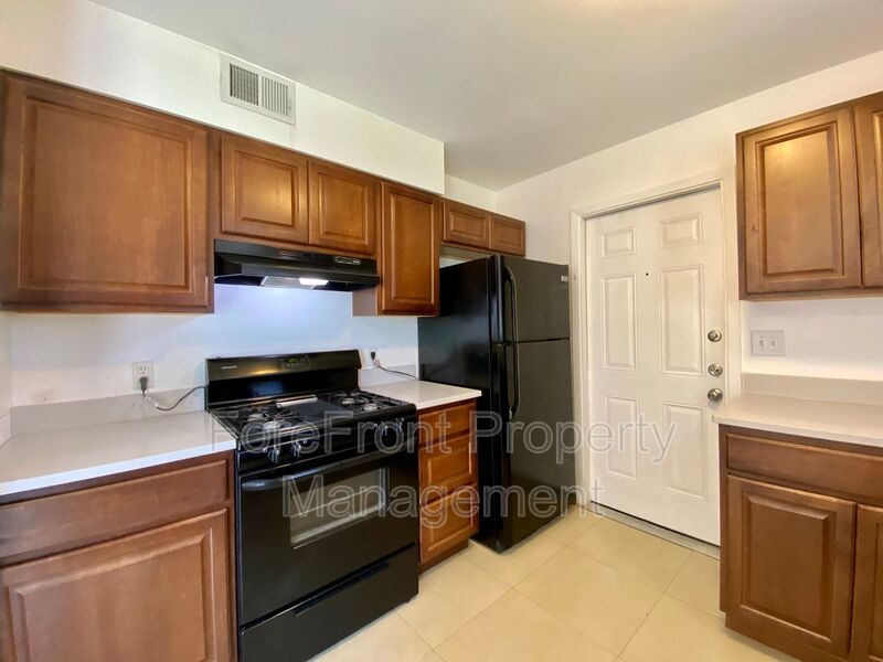 3419 Shady Springs San Antonio TX 78230-4932 - Photo 15