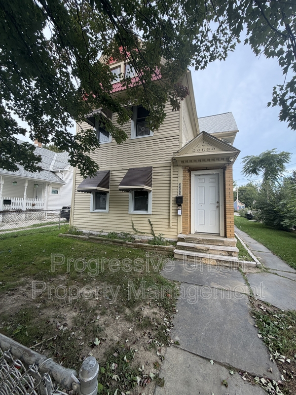 Cleveland Condo: 3295 West 54th Street - Downstairs