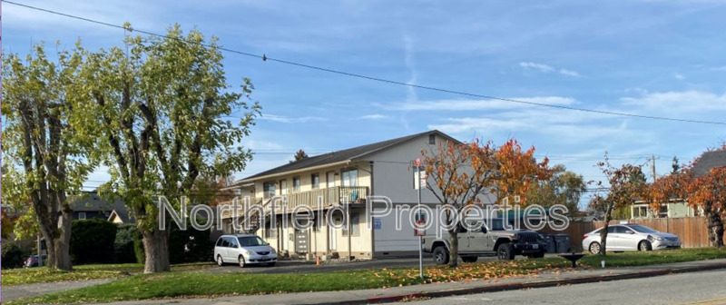 Everett Condo: 3015 15th St