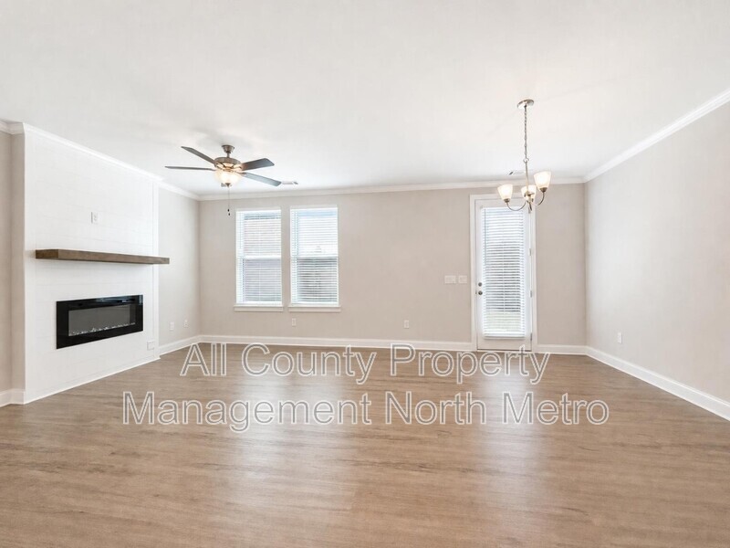Main Rental Photo 2