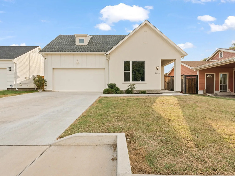 Fort Worth House: 2825 Townsend Drive