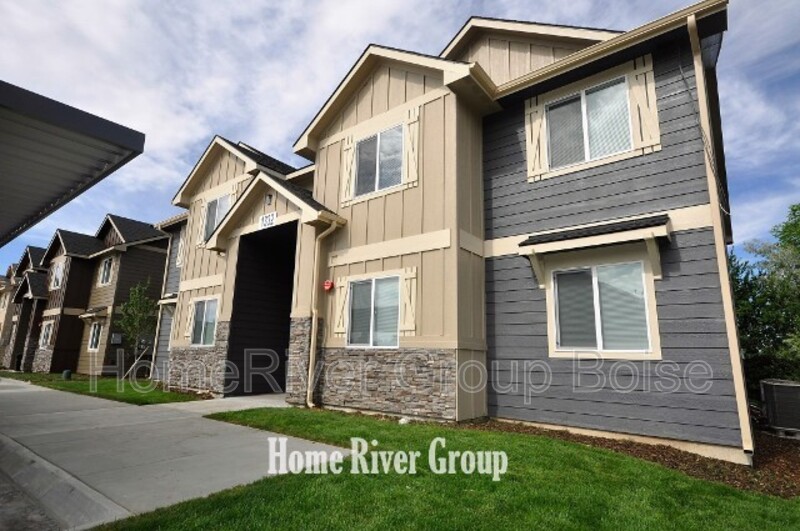 Nampa Condo: 1328 Edgewater Circle 201