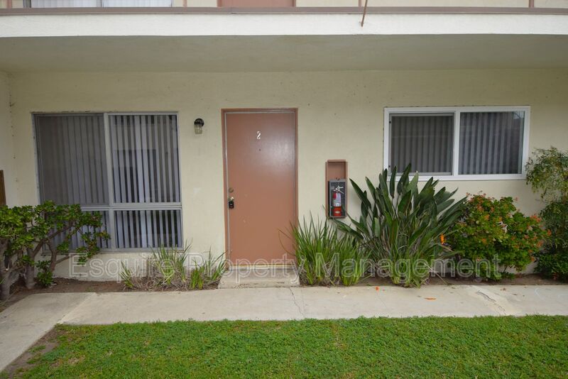 OXNARD Condo: 2050 N. VENTURA ROAD