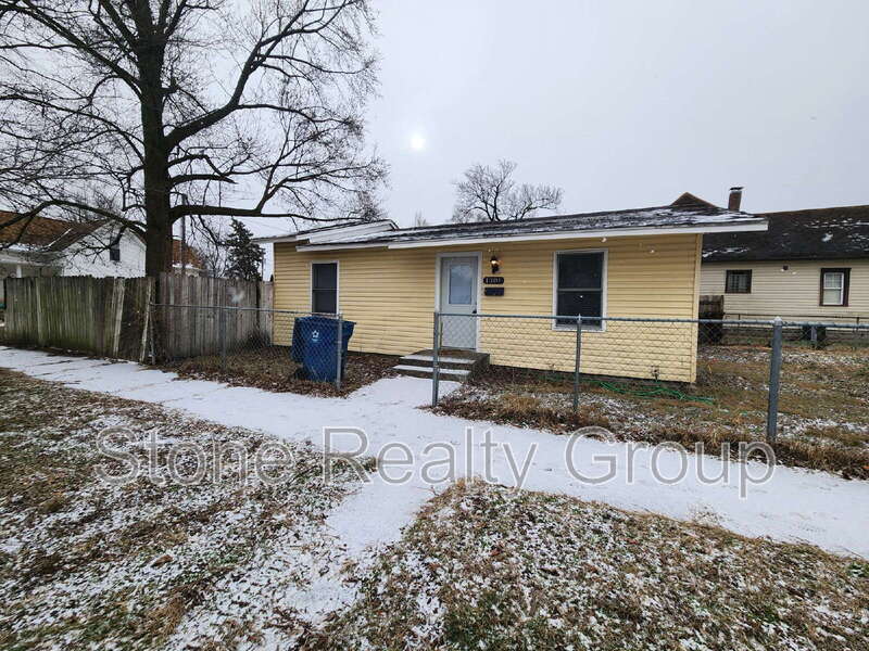 Terre Haute House: 1301 2nd Ave