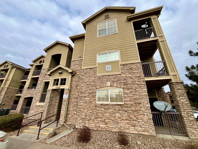 Parker Condo: 17525 Wilde Ave