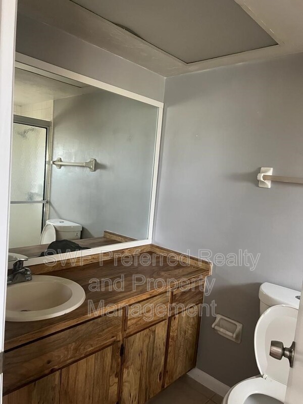 Cape Coral Condo: 4341 Country Club Boulevard