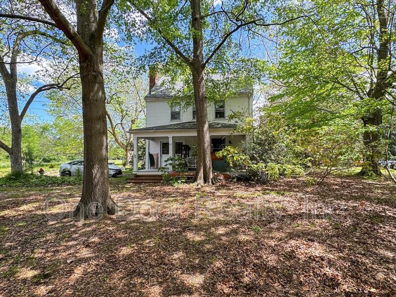 Williamsburg Condo: 727 B Richmond Road